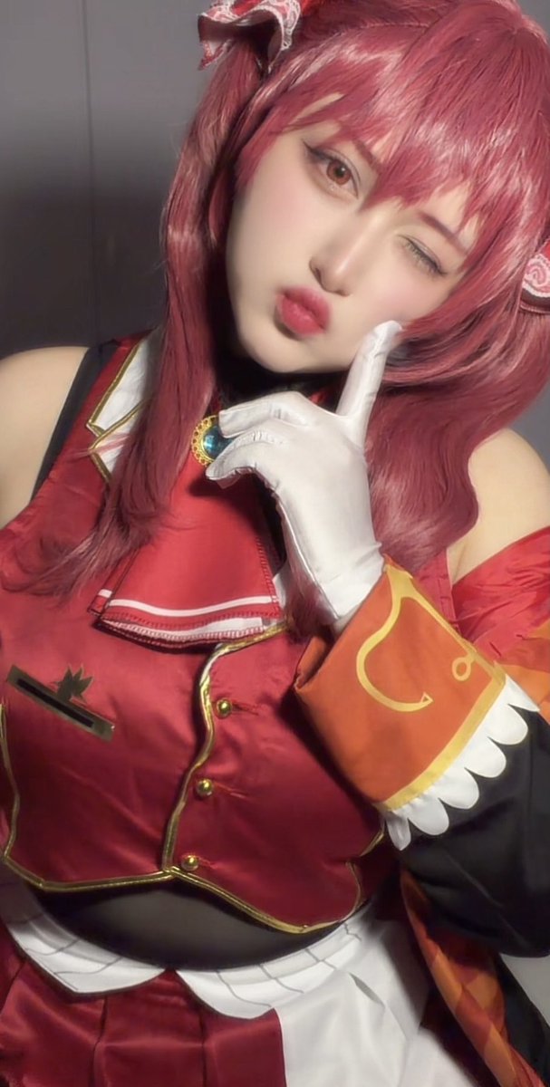 Hatori_52pic's tweet photo. 1億年ぶりのコスプレ…
みんな元気してた？わいは元気なり

#宝鐘マリンコスプレ https://t.co/riJ2cvAROI