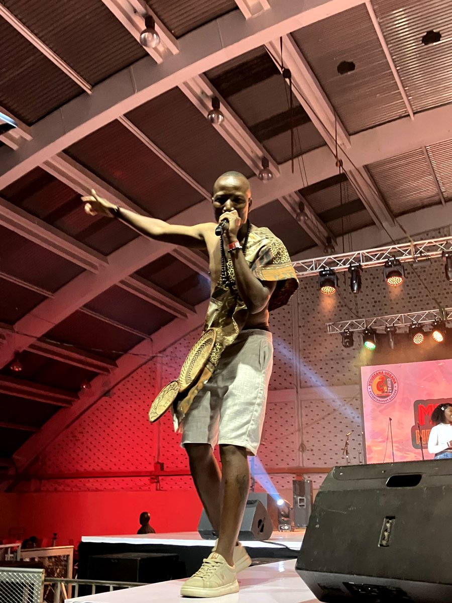 Msizkay's tweet image. Harris Music Festival was a vibe and then some, fun was had!!

Shout out to #bantuzw for making me look like a #superstar ⭐ 

#abouttheweekend 
#Bulawayo 
#Zimbabwe