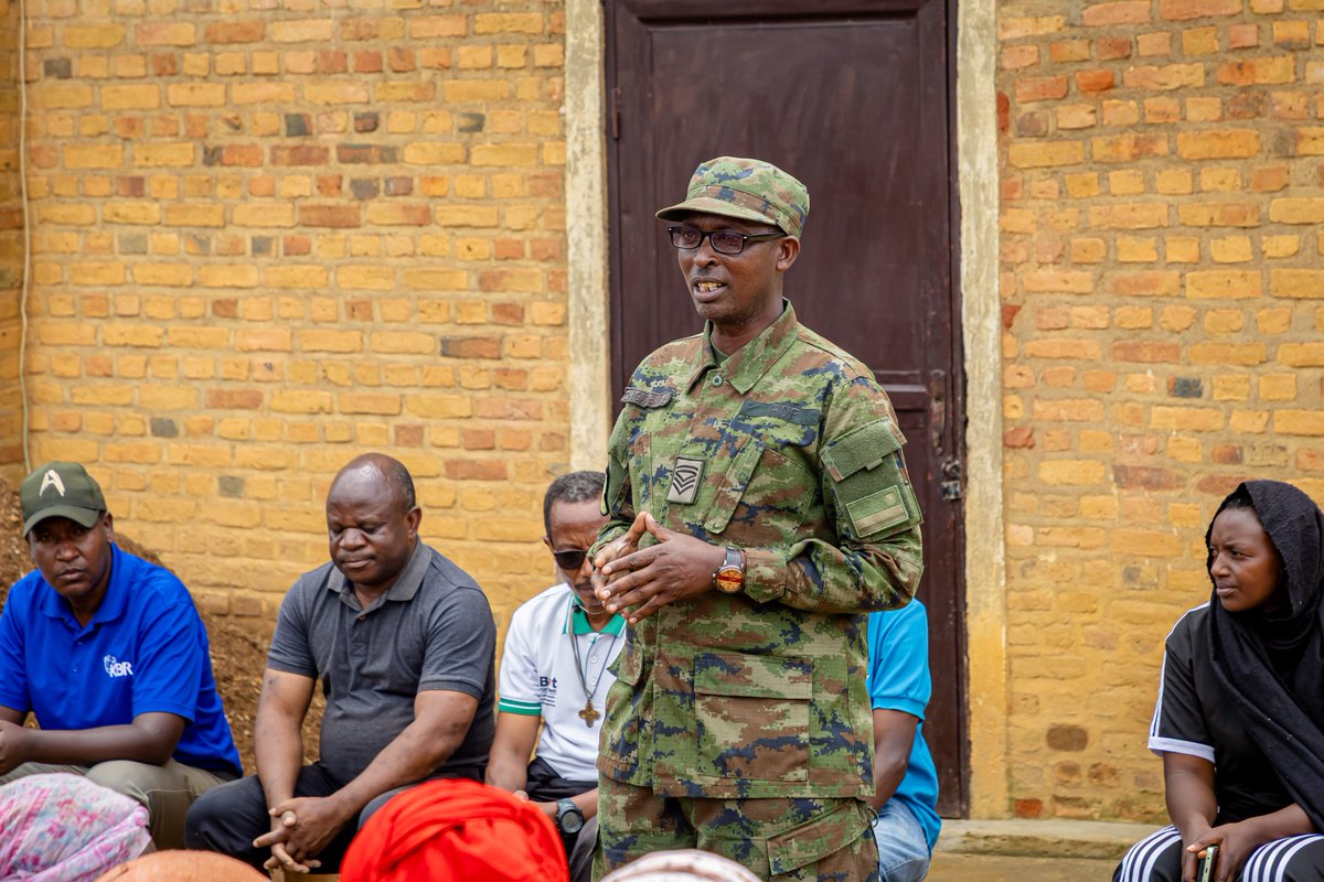 Silverback Tea tweet media