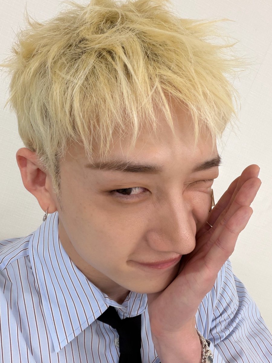 linovable's tweet image. :3