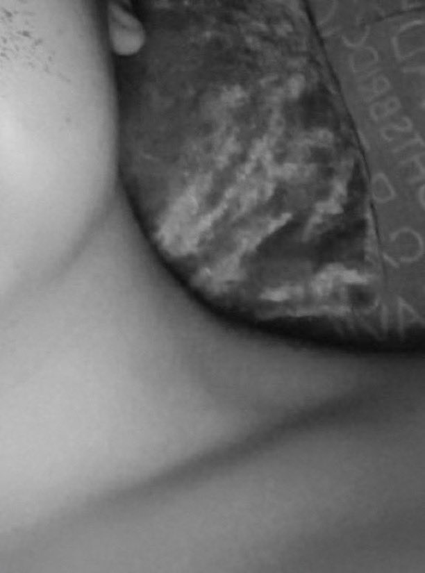 ngmxll's tweet photo. -|  not new to nsfw (updated)
-|  British Lad
-|  he/him
-|  23 
-|  horny 24/7 
-|  Into any kinks
-|  mdni 18+

Dms open! 💌 /  message me  

Snap(👻)-  https://t.co/euMURdILkz

❤ / ↻ to be moots! 

#nsfwtwt / #horny / #nsfw / #porn #nudes https://t.co/1PVSvPNsfl