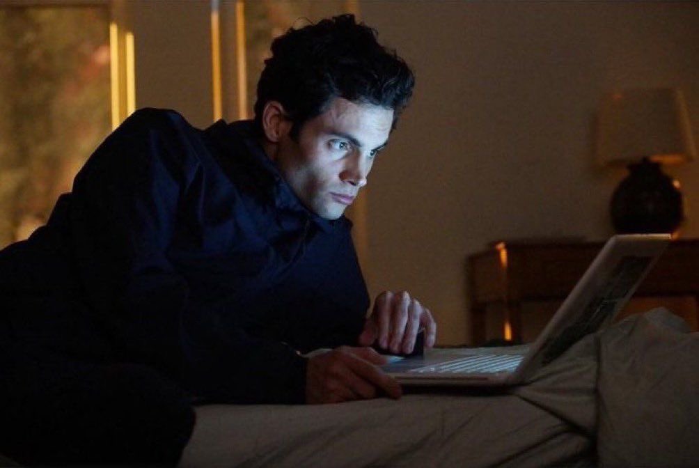 eyy9l's tweet image. Me when I am in love