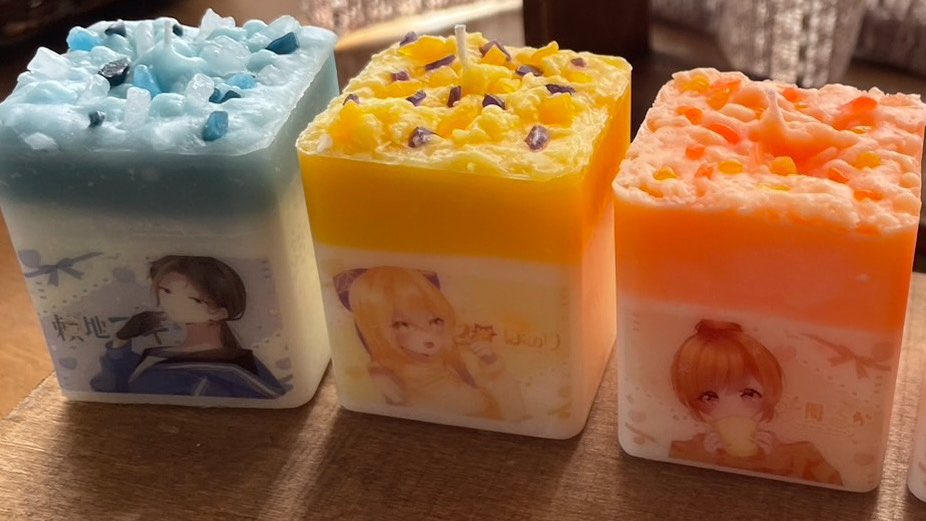 sakuma_ruka's tweet photo. ୨୧‥∵‥‥∵‥‥∵‥‥∵‥‥∵‥‥∵‥୨୧
　　　manmal candle
      コラボグッズ予約開始📣
୨୧‥∵‥‥∵‥‥∵‥‥∵‥‥∵‥‥∵‥୨୧

オリジナルグッズも届くよ！🥳
咲間るかキャンドルはシトラスの香り🍊

◼︎予約期間: 2/1 〜 2/14 23:59

🔻購入はこちら
https://t.co/oLmXYOnCfZ https://t.co/P42rr6nUDw