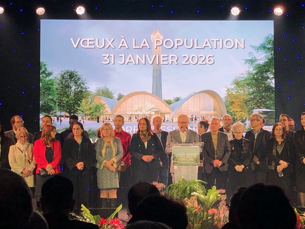 P_Henri_Merrien's tweet photo. J’ai assisté hier samedi 31 janvier à la cérémonie des vœux du maire de la ville de Corbeil-Essonnes en compagnie d'adhérents.  J’ai pu m’entretenir amicalement avec des élus municipaux https://t.co/G5YpjFfiRc
