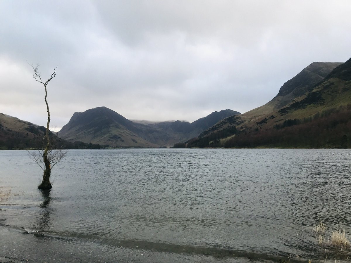 It’s one of those weekends when I’m hankering for the empty outdoors again. Too long since my last adventure. Heading into the wilds in two weeks time! Yay!😊