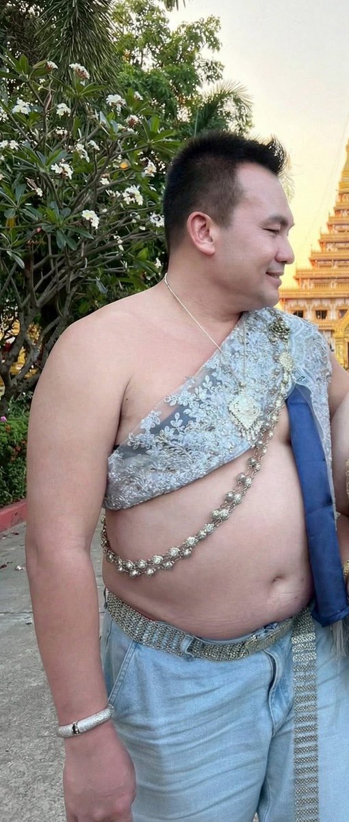 GAY LOVE รุ่นใหญ่ tweet media