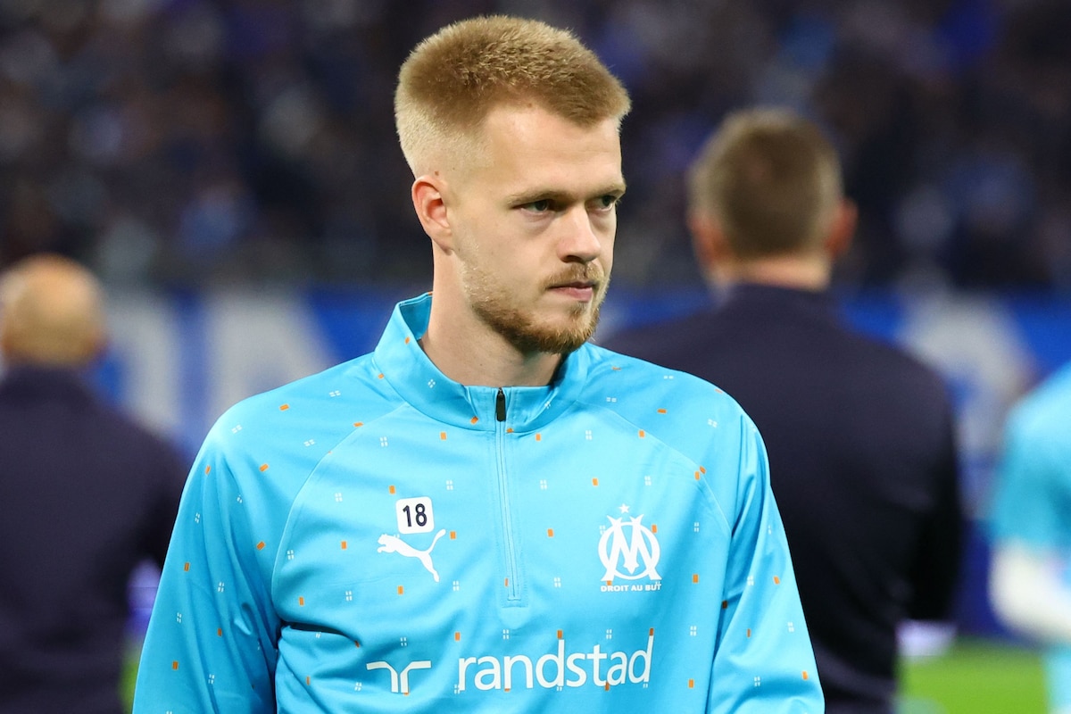 Selon vous, faut-il déjà vendre Arthur Vermeeren 🇧🇪 ?

🩵 Like pour oui 

🔄 Rt pour non

#TeamOM #MercatOM