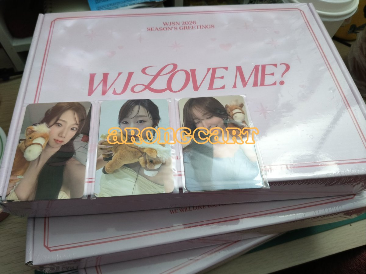 #arongupdates 😺

jeong sewoon and wjsn 2026 season's greetings have already arrived to my address! will send out shipping forms within the week and ship them asap 🧡
