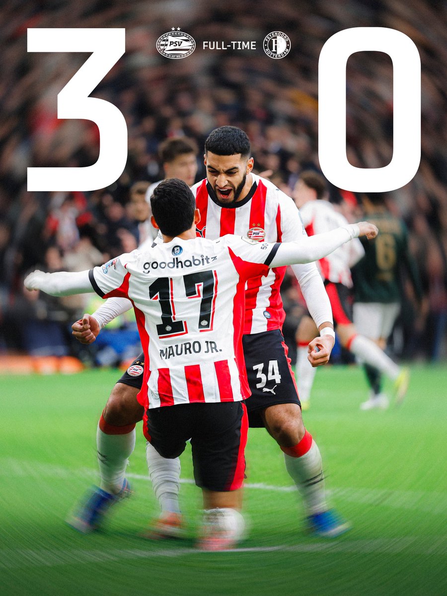 PSV's tweet photo. Geen club zo prachtig als de mijne 😍😍

#PSVFEY https://t.co/r9ynQ75hkz