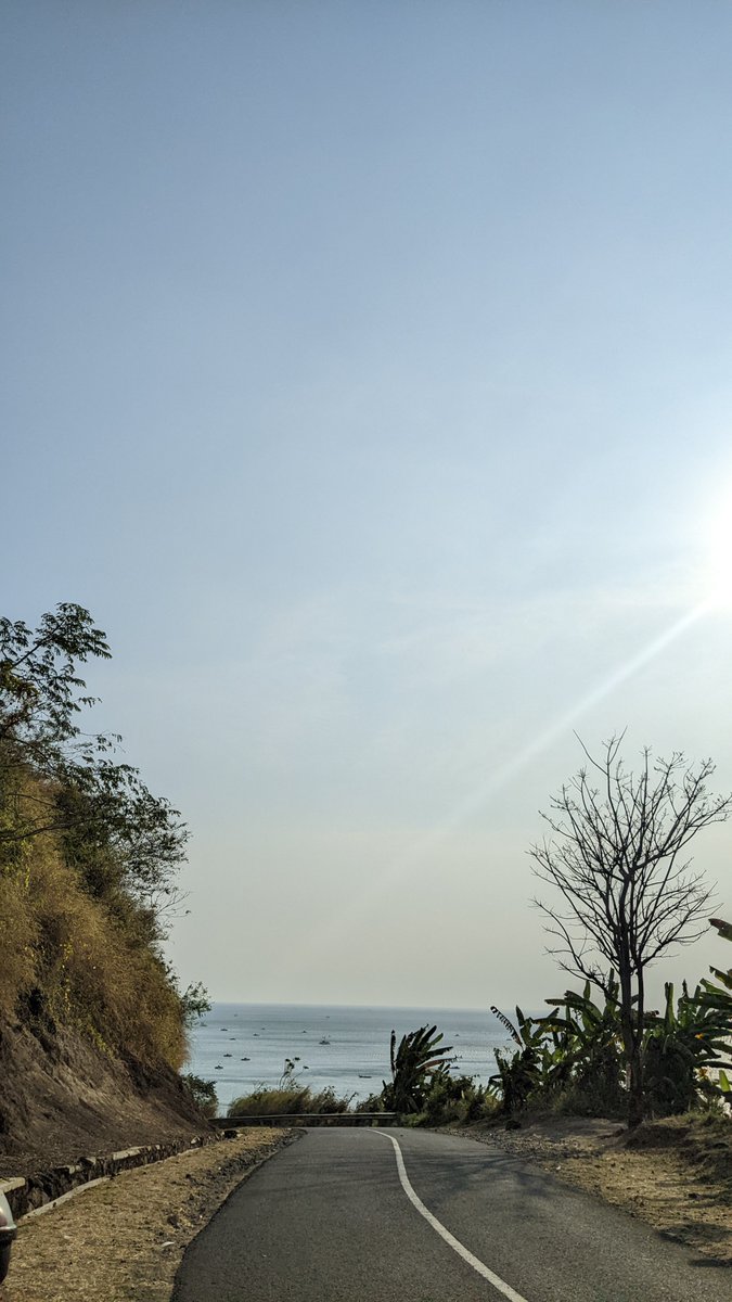 Riding to Live tweet media