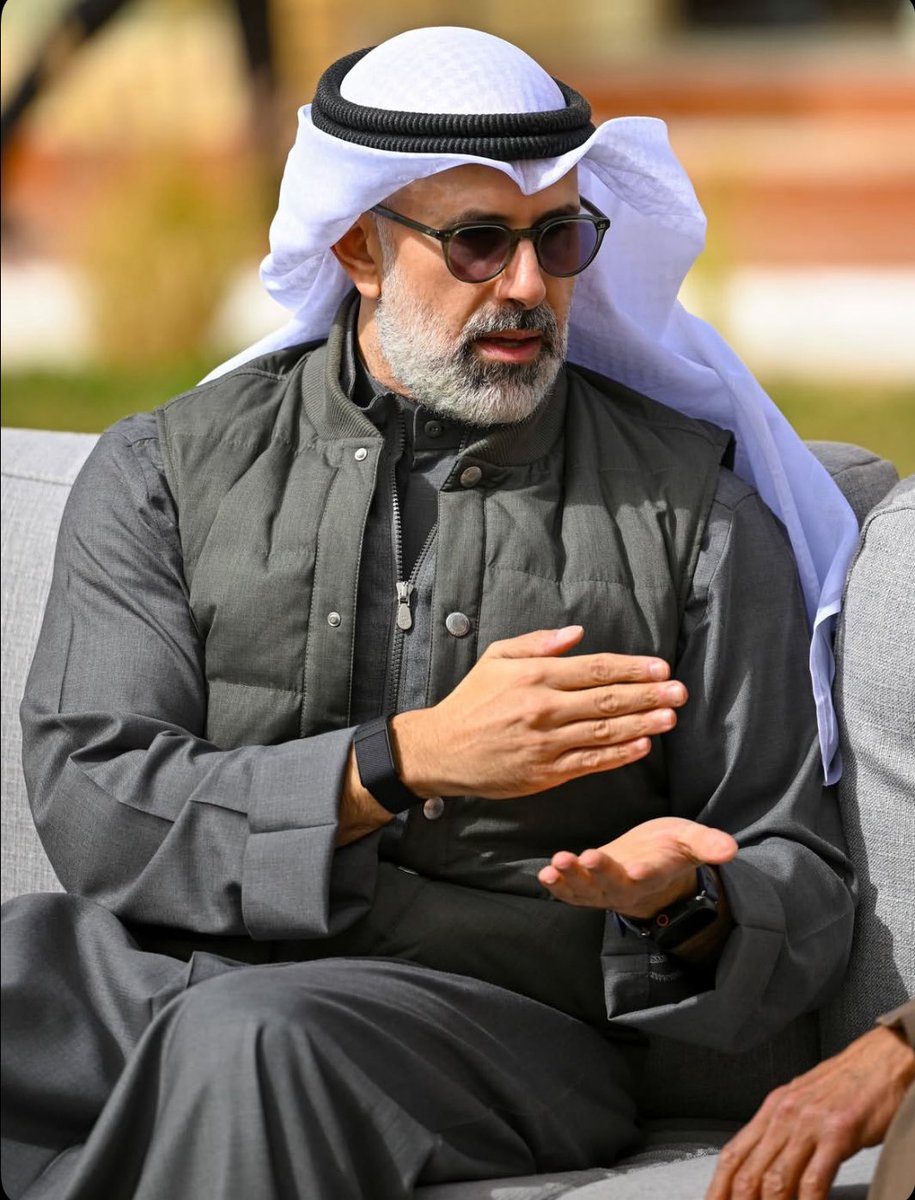 وزير الخارجية
الشيخ جراح جابر الاحمد الصباح🇰🇼

- مواليد 1980 
- خريج جامعة ديلاوير ، الولايات المتحدة
- أول تعيين له ملحق دبلوماسي 2005 
- الوفد الدائم للكويت في جنيف 2010
- الوفد الدائم للكويت في فيينا 2015
- الوفد الدائم للكويت في نيويورك 2017
-  نائب لوزير الخارجية  2023