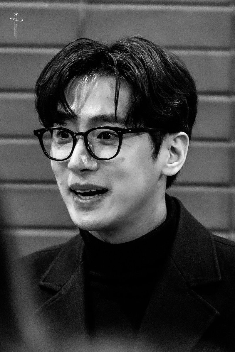 260201 유메토모 도쿄 

#선한국 배우님

 👓🖤