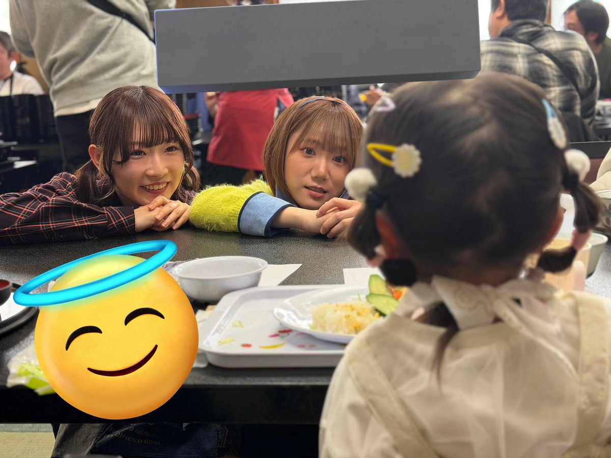 evencrow's tweet photo. めちゃメロだった…🥹
「チェキ！」「ペンライト！」って言ってた

オタクのエリートすぎる
@jurimarukun_ https://t.co/2RcmXjC0dc