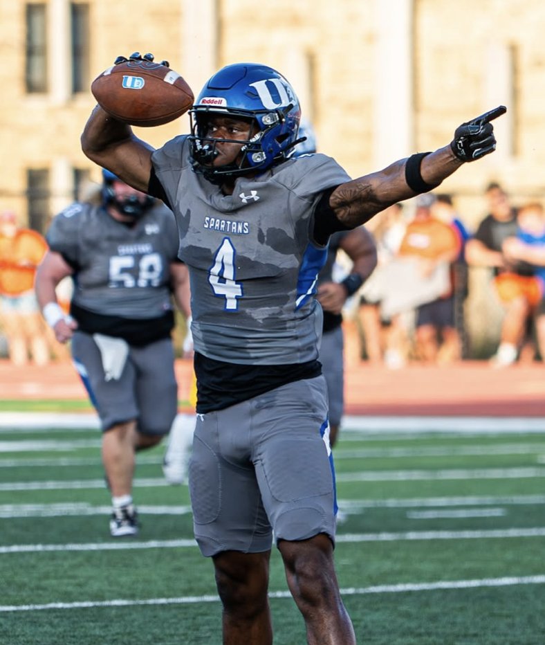 Hawkeye Uniforms tweet media