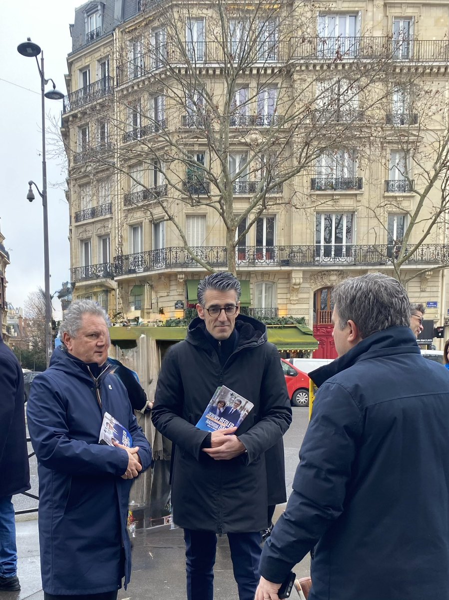 bruliomar's tweet photo. Tout le week-end, par tous les temps, sur le terrain #Paris16 #Auteuil #Ranelagh #Passy
Le seul vote utile, dès le 1er tour, c’est #Dati !
🗳️pour le 16ème 👉 @Jeremy_Redler
🗳️pour Paris 👉 @datirachida
@LRepublicains75 @PourDati2026 https://t.co/o1OXtZ5GYZ