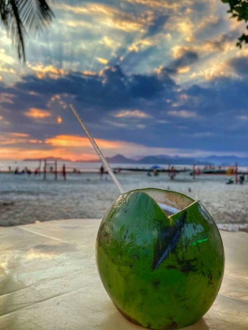 Olá amigos twitteiros por motivo de férias estarei ''off" por um tempo. 
Que Deus abençoe todos vocês e até a minha volta. 🌞 🏖 
Cuidem-se! 🌻