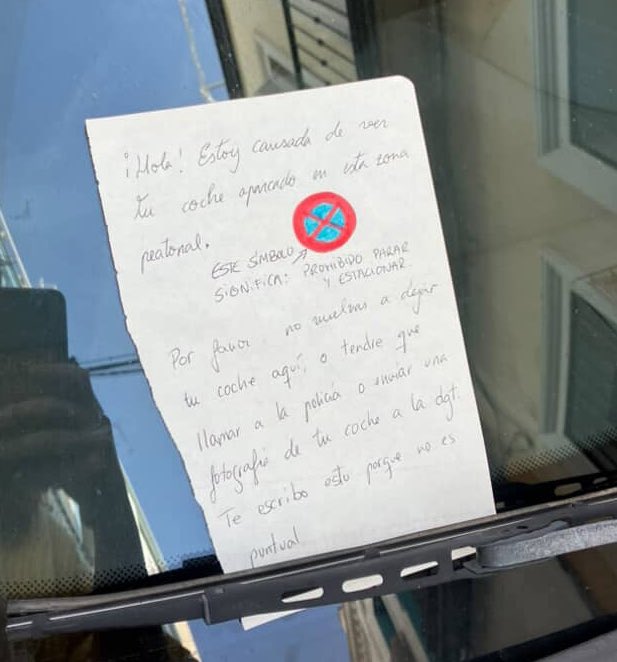 Líos de Vecinos 🏢 tweet media
