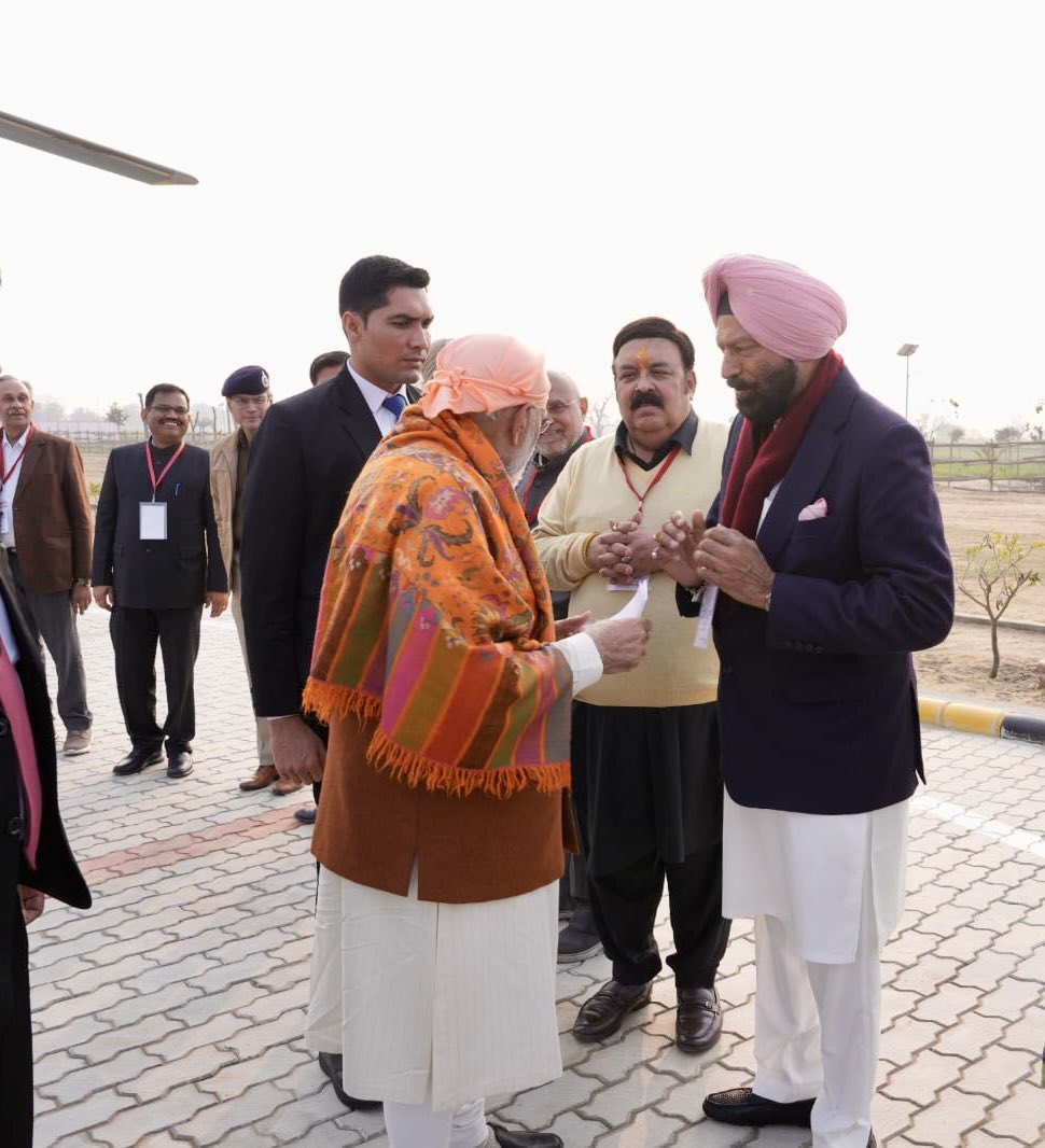 Had the privilege of meeting Hon’ble PM Shri <a href="/narendramodi/">Narendra Modi</a>  ji. The interaction was centred on Punjab’s aspirations, its people and the path ahead. When intent, dialogue and trust come together, meaningful progress will reach every household in Punjab.

#PunjabWithModi