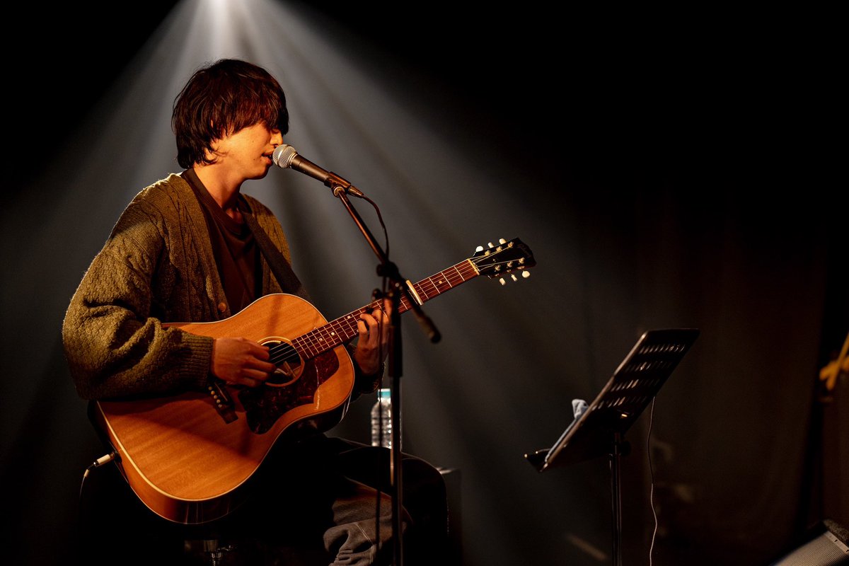 enumafumiya_official tweet media
