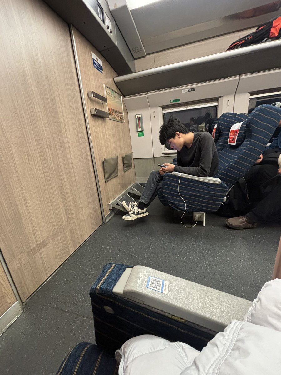 苏州夫妻可爱多 tweet media
