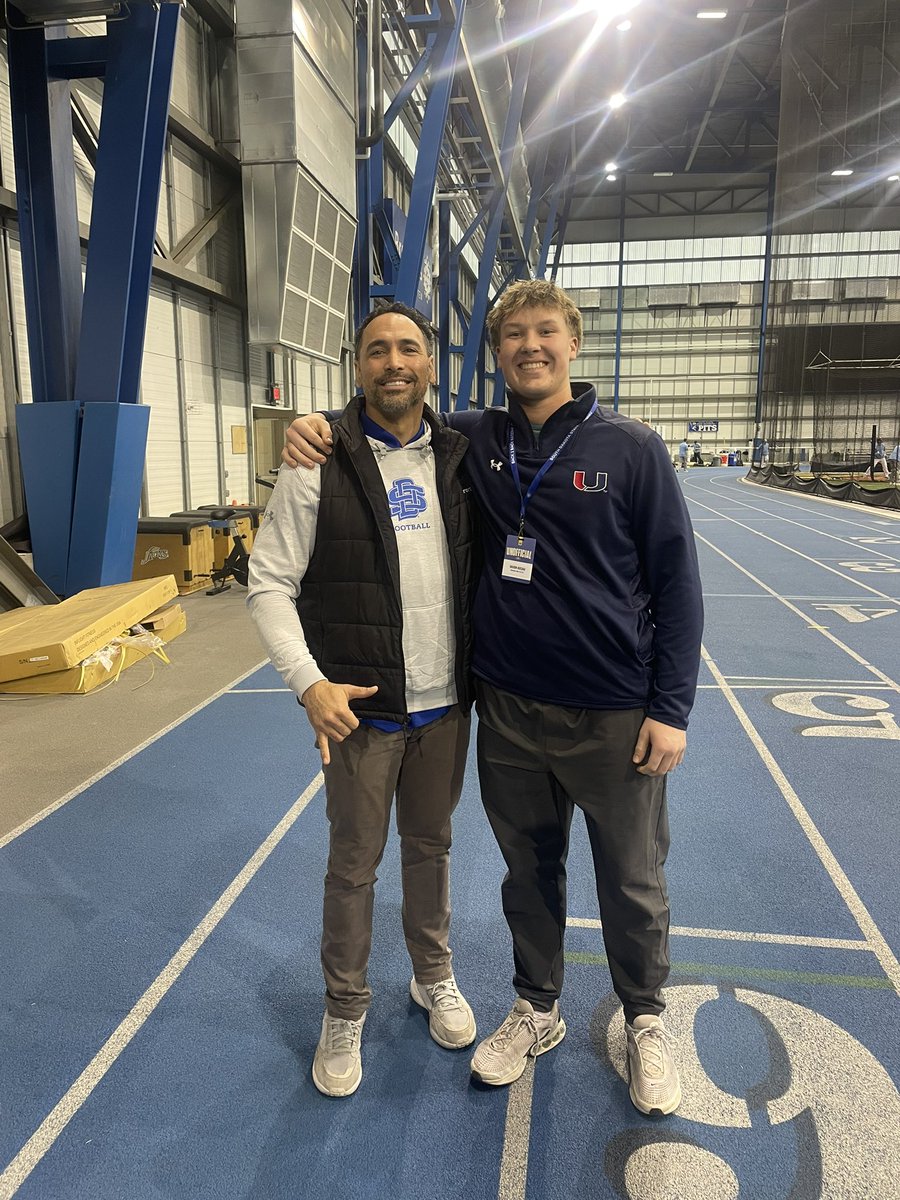 kiesau_daxon's tweet photo. Had an amazing Junior Day with @GoJacksFB. Loved meeting the staff and learning more about the program!!

Huge thanks to @CoachiJACK &amp; @codybrown_20 for the invite!!

@CoachDtjackson @ldbengtson @CoachEidsness @CoachBangSDSU @Coach_Benedetto @Coach_Bergy @CoachBusekist https://t.co/ptULyOVWjW