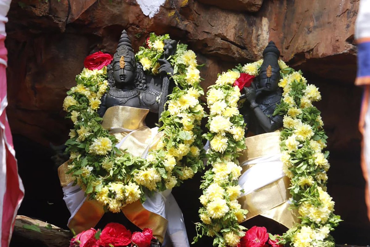 TTDevasthanams's tweet photo. వేడుకగా శ్రీ రామకృష్ణ తీర్థ ముక్కోటి నిర్వహించబడింది. పవిత్ర మాఘ పౌర్ణమి సందర్భంగా 5,000 మందికి పైగా భక్తులు తీర్థాన్ని దర్శించి పుణ్యఫలం పొందారు.

#ramakrishnatheertham #theerthamukkoti #tirumala #ttd https://t.co/eoei1e65W8
