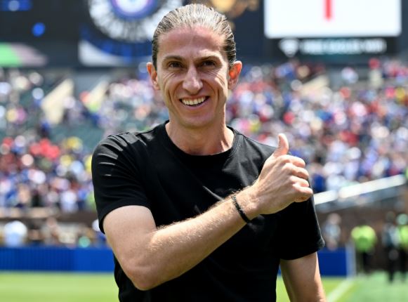 flanacaovvp's tweet photo. Já vou falar antes, para ficar bem claro:

EU ACREDITO DEMAIS NO TÉCNICO FILIPE LUIS, INDEPENDENTE DO RESULTADO DE HOJE!

Tenho certeza que com ele, seremos PENTA CAMPEÕES da Libertadores e iniciaremos nossa tão sonhada hegemonia. https://t.co/Y9Y51VtCIW
