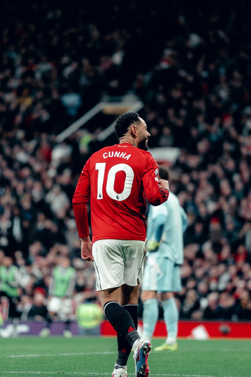 ManUtd's tweet image. Great shift, lads 👏