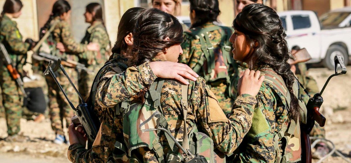 ABD’de gündemdeki 'Kürtleri Koru Yasası' kimleri ve neleri hedefliyor?

🔴"Kürtleri Koru Yasası" (Save the Kurds Act) adını taşıyan tasarı, Kürtlere yönelik saldırıların durdurulmaması halinde Suriye hükümetine ve destekçilerine yönelik ağır ekonomik ve siyasi yaptırımlar