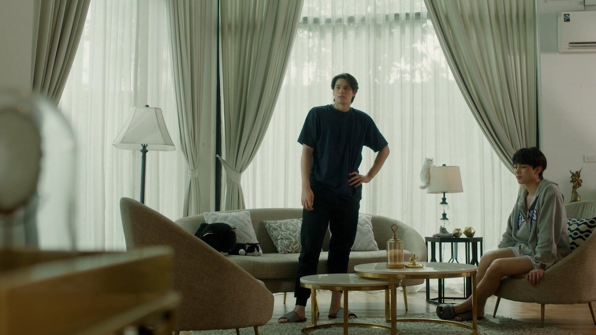 ท้าวเอววีนเลยนะ บักจิมมมมม

Love Alert EP6
#LoveAlertEP6