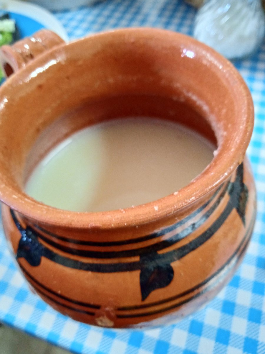 AleTR_'s tweet photo. @Cuauhtemoc_1521 Si, el curado de coco y de otros sabores como de piñón, nuez y de jitomate los probé en Nanacamilpa, Tlaxcala. https://t.co/yEhoMkHnCV