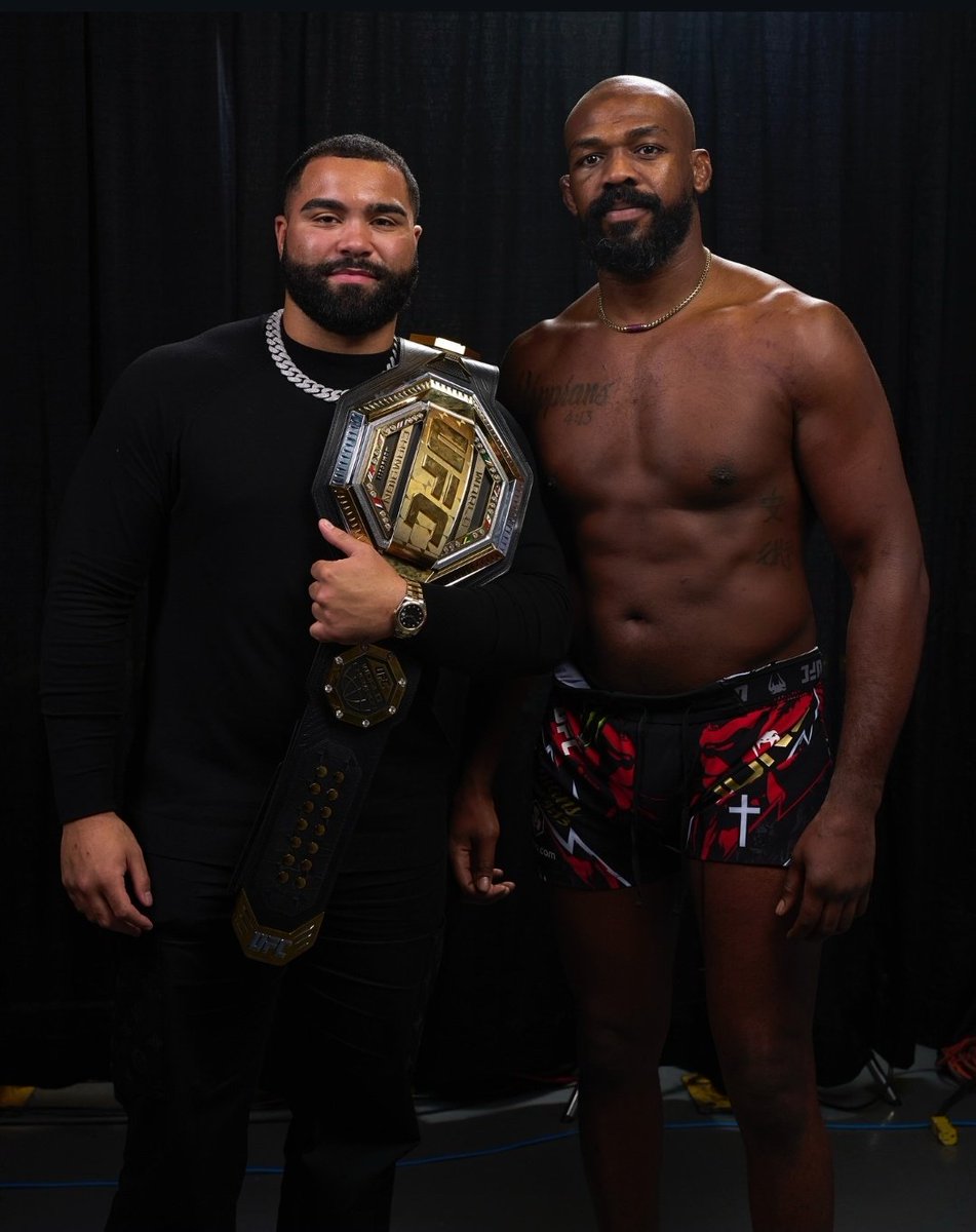 Mark my words one day this man will be the ufc heavyweight champion 🏆