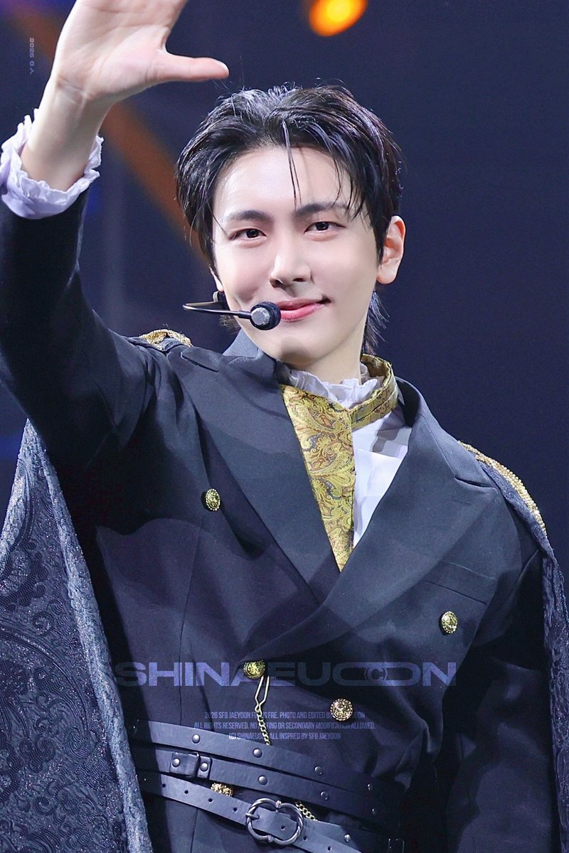 #재윤 데이터 돌려보다가 잘생겨서 놀람 ;