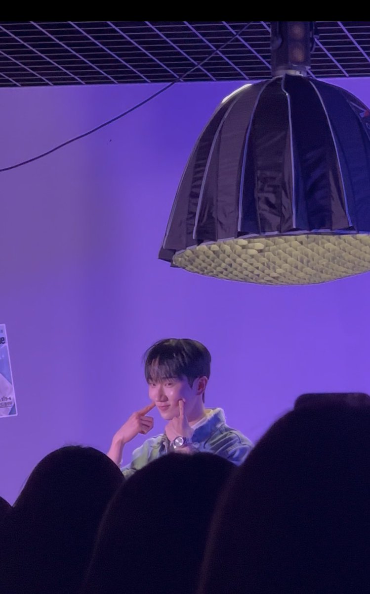 eewrmpt's tweet photo. 오다준팬사랑 ㅁㅊ어요....
덕분에 너무 재밌었어 💥😻
아랑해 ~ ♡♡ 

#오다준 #OHDAJOON #오다준콘서트 https://t.co/11sfrnJIHQ