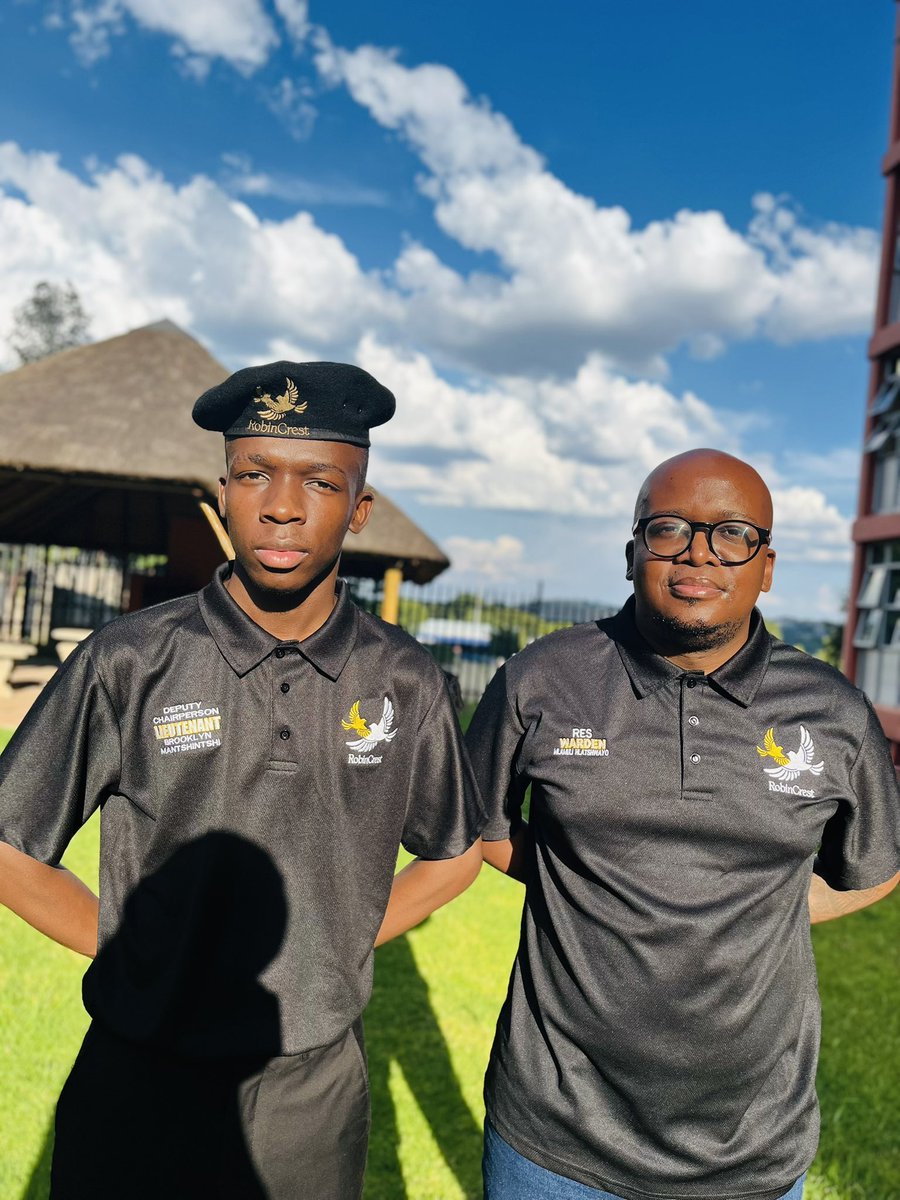 MlamuliSA's tweet photo. Our 2026 house committee leadership! Am proud! 😊❤️✅👌🏽 #RobinCrest #AcademicExcellence https://t.co/ykq9JMB89c