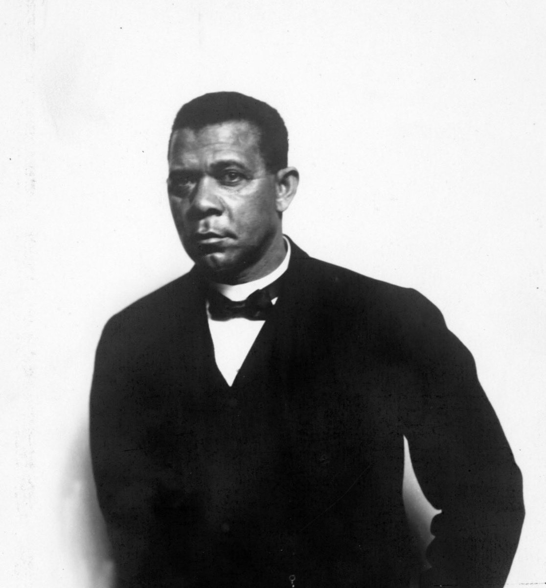 EnhanceTheVoice's tweet photo. Happy Black History Month! We must never forget America’s trailblazers for equality and racial justice. Truly, some of the most remarkable people in American History—from Crispus Attucks to Thomas Sowell—are Black, and should be recognized for their contributions to our society. https://t.co/YVbno6sPmK