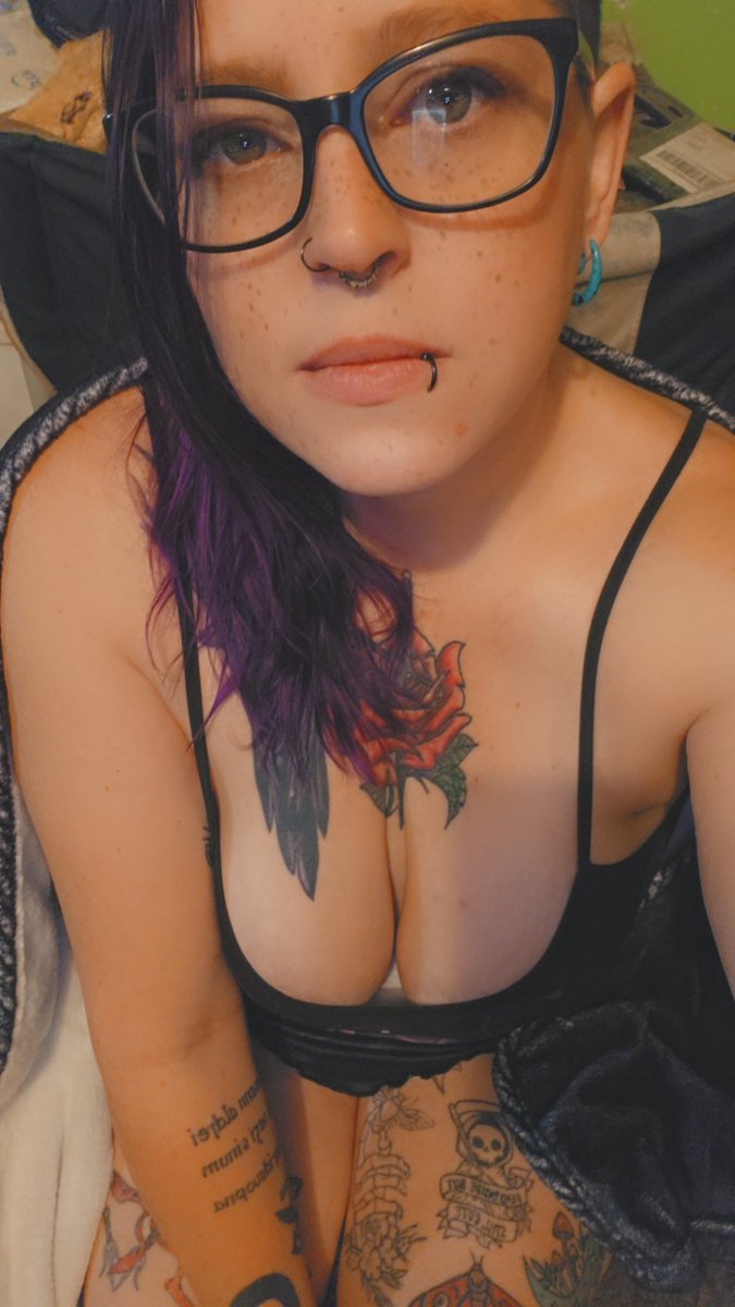 Cuckquean tweet media