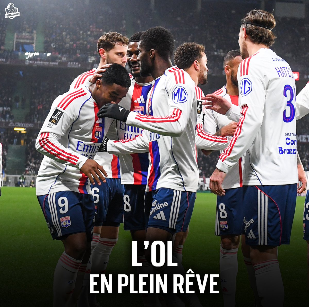 Footballogue's tweet photo. Est-ce qu'on 𝗦𝗘 𝗥𝗘𝗡𝗗 𝗩𝗥𝗔𝗜𝗠𝗘𝗡𝗧 𝗖𝗢𝗠𝗣𝗧𝗘 de ce qu'est 𝗘𝗡 𝗧𝗥𝗔𝗜𝗡 𝗗𝗘 𝗥𝗘́𝗔𝗟𝗜𝗦𝗘𝗥 𝗟'𝗢𝗟 cette saison ? 🤯🤯

🇫🇷 𝟰𝗲 𝗱𝗲 𝗟𝗶𝗴𝘂𝗲 𝟭 après 20 journées, à égalité de points avec l'OM

🇪🇺 𝟭𝗲𝗿 𝗮̀ 𝗹𝗮 𝗳𝗶𝗻 𝗱𝗲 𝗹𝗮 𝗽𝗵𝗮𝘀𝗲 𝗱𝗲 𝗹𝗶𝗴𝘂𝗲 en Ligue Europa

✅ Série actuelle de 𝟭𝟬 𝘃𝗶𝗰𝘁𝗼𝗶𝗿𝗲𝘀 𝗰𝗼𝗻𝘀𝗲́𝗰𝘂𝘁𝗶𝘃𝗲𝘀 𝗧𝗖𝗖

On pouvait légitimement craindre une saison compliquée pour les lyonnais après les événements de l'été dernier : 𝗖'𝗘𝗦𝗧 𝗧𝗢𝗨𝗧 𝗟'𝗜𝗡𝗩𝗘𝗥𝗦𝗘 ! 👏