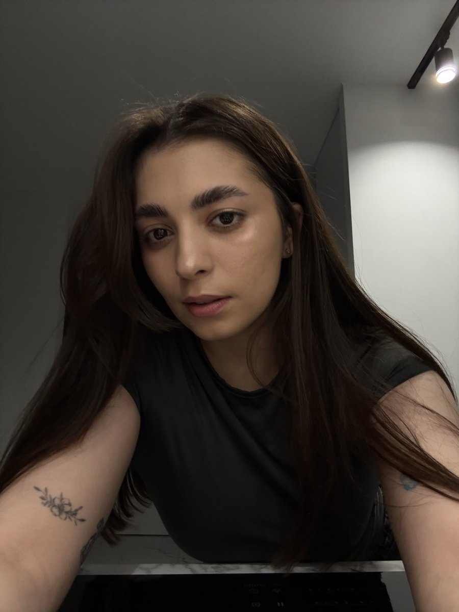 кібер.Рзай tweet media