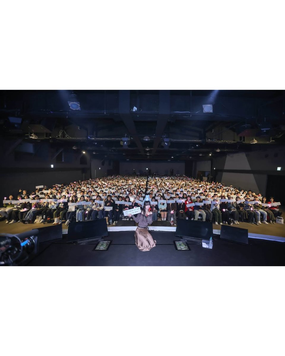 [PIC] #SEOLA at her fanmeeting "With U" in Taipei (1)

instagram.com/weekendplan.en…

#우주소녀 #설아 #WJSN