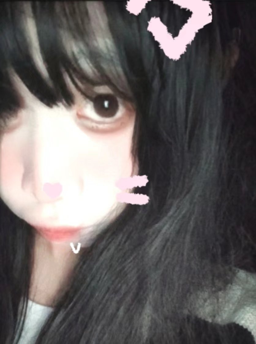 云霓 tweet media