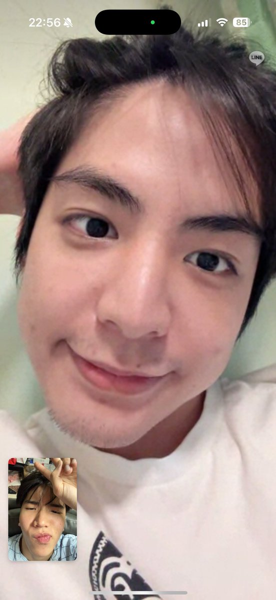 โกนหนวดเหอะพี่ขอ