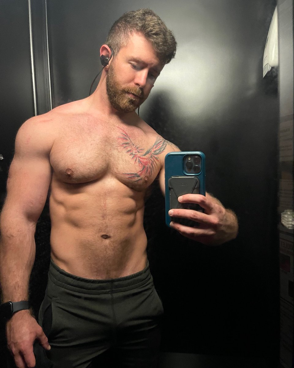 Jon tweet media