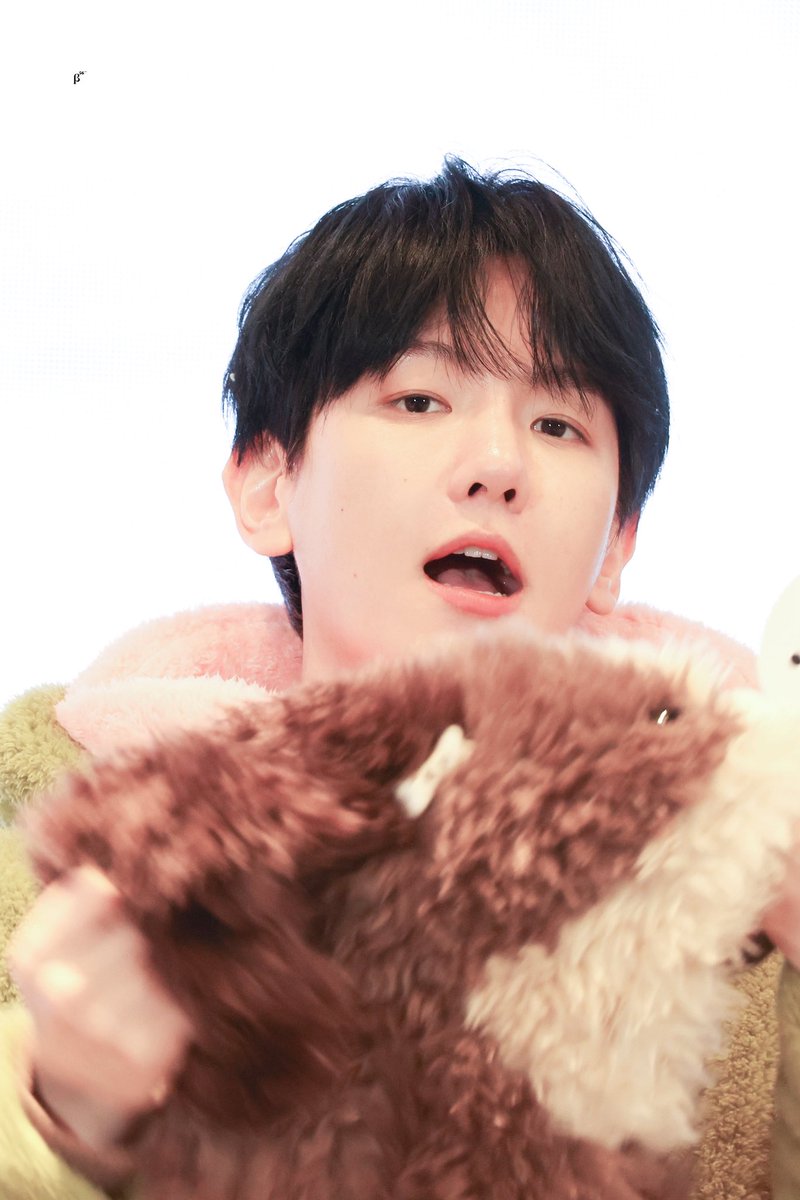 Berryyu56 tweet media