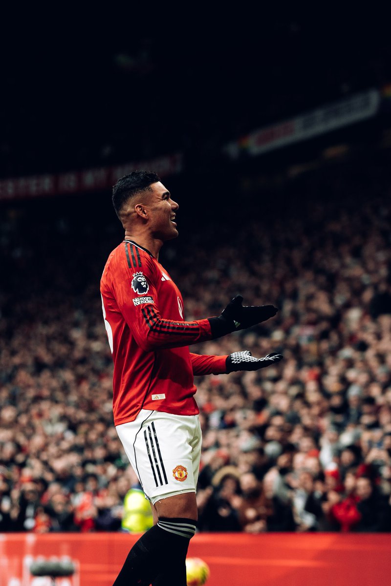Gobooor

3-2!

Enough of this nonsense defending at the last minute, so freaking annoying. You are freaking 2-0 up and you defending, it is well

Let’s go still