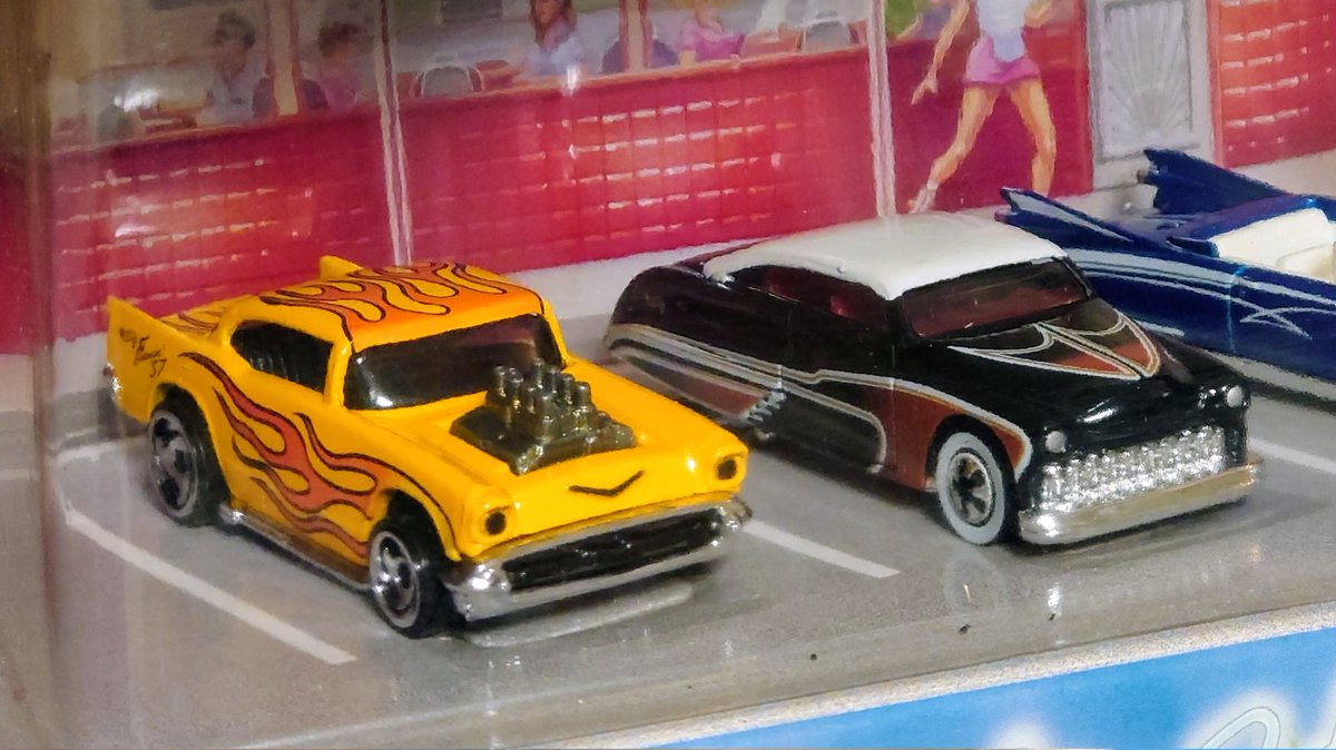 ホットウィール★57 CHEVY★PURPLE PASSION★IMPALA★ ホットウィール☆57 CHEVY☆PURPLE PASSION☆IMPALA☆ 【公式通販】