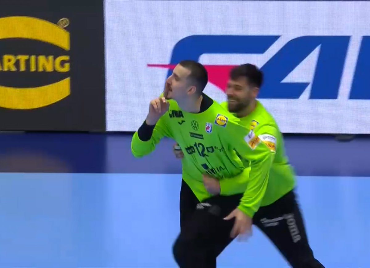 HR7Rings tweet media