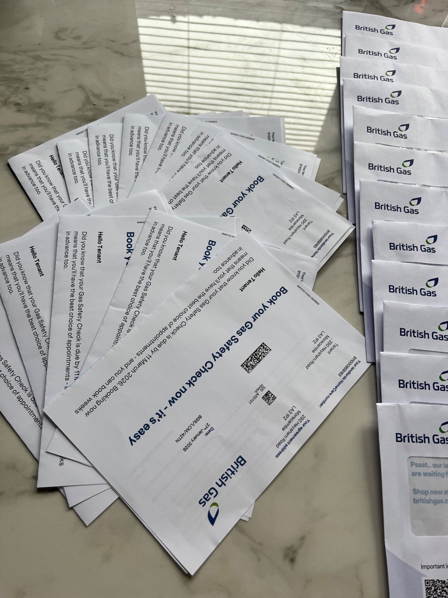 SueSmithDN's tweet photo. @BritishGas I booked my gas safety check on 21/1/26 and received confirmation.
Since then:📧 2+ emails a day
📬 12 letters through the post (yes, paid postage)
I called to ask if the emails could stop. Apparently they’ll only stop once the check happens - wasteful &amp; expensive! https://t.co/joCwva3xuX