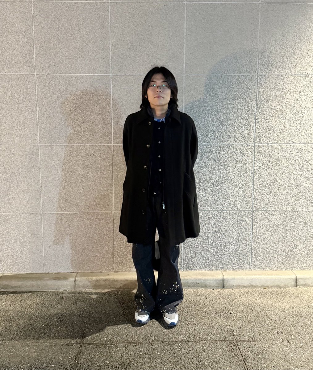 veteranchi's tweet photo. 私服が高いのに似合ってなさすぎて炎上している男（27）の本日のコーディネートです https://t.co/jxoXOtuJix