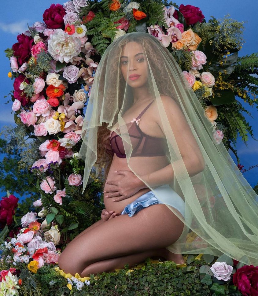 iLissaNJ's tweet photo. Throwback 9 years ago today Beyoncé announced her pregnancy with Rumi and Sir with jayz in 2017
Rumi and Sir such a blessings to beyonce and jayz 🥹❤️🙏🏽
#Beyonce #Jayz #TheCarters #Rumicarter #sircarter #BlueIvyCarter https://t.co/680Nq9gz8x